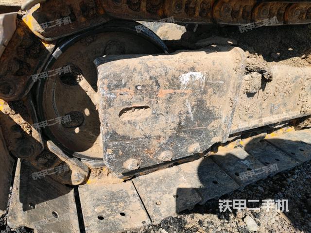 左側(cè)履帶整體?（行走機(jī)構(gòu)）