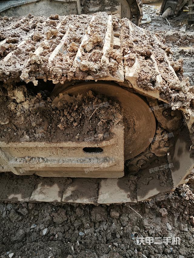 单侧履带整体（整机外观）