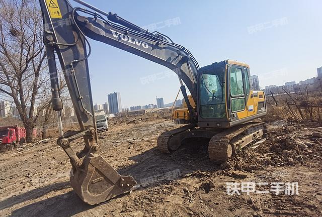 沃尔沃EC120D挖掘机