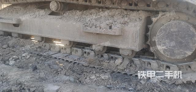 单侧履带整体（整机外观）