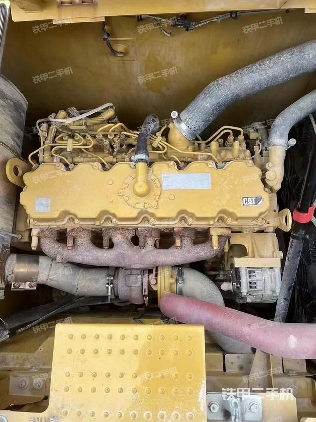 发动机整体俯视（整机外观）