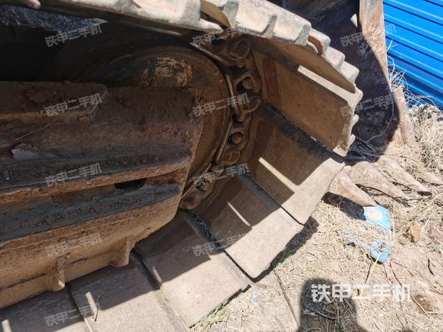 左導(dǎo)向輪（行走機(jī)構(gòu)）