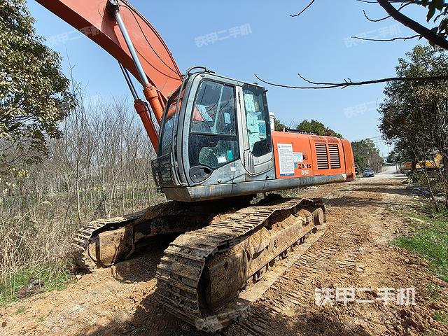 驾驶室整体（整机外观）