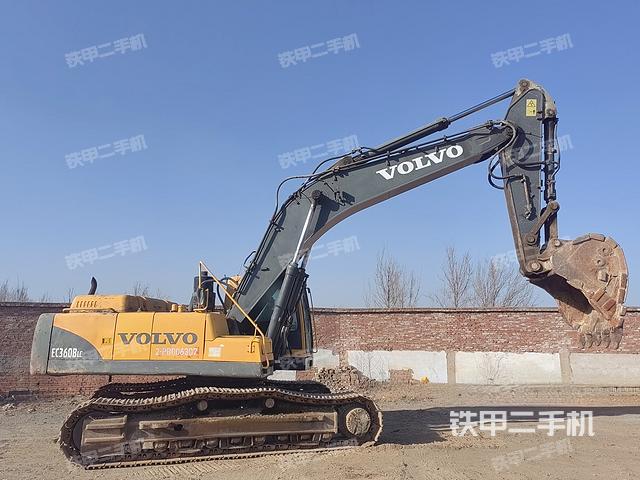 整机右后45°（整机外观）