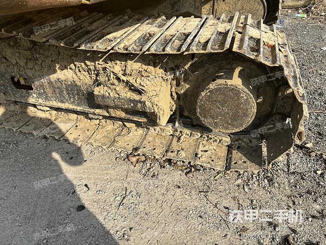 单侧履带整体（整机外观）