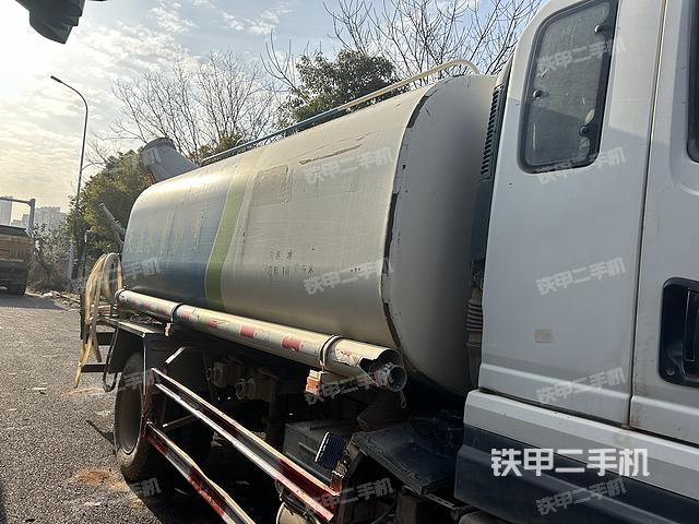 整机右后45°（设备外观及核心部件）