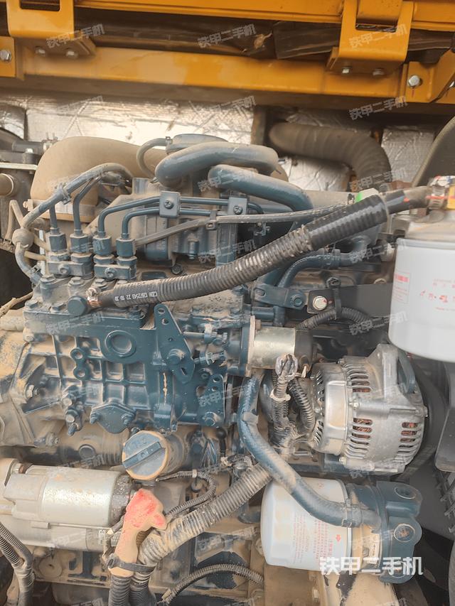 发动机整体俯视（整机外观）