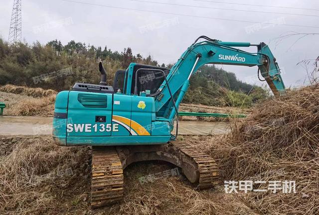 整机右后45°（整机外观）