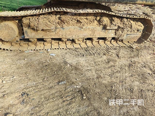 单侧履带整体（整机外观）