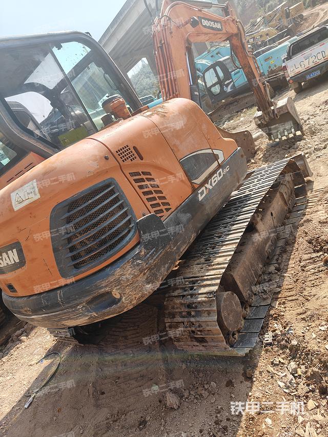 整机右后45°（整机外观）