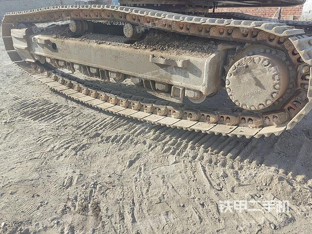 单侧履带整体（整机外观）