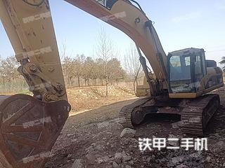 郑州卡特彼勒330D液压挖掘机实拍图片