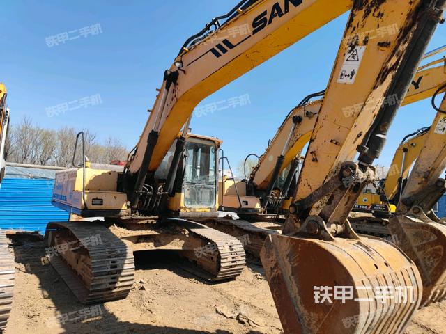 左后45（整機外觀）