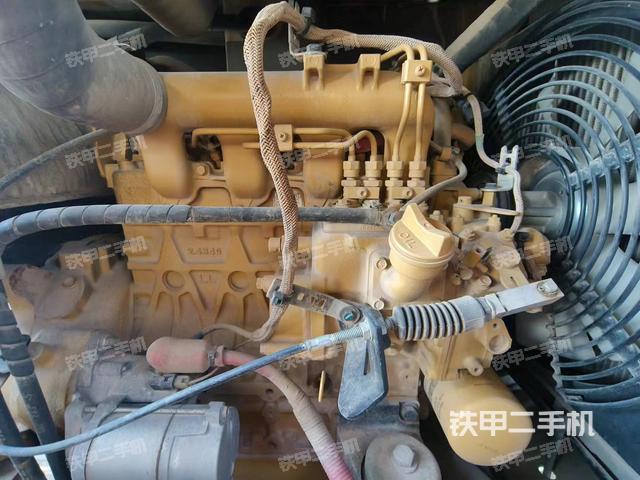 发动机整体俯视（整机外观）