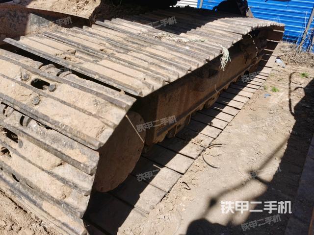 右側(cè)履帶整體（行走機(jī)構(gòu)）