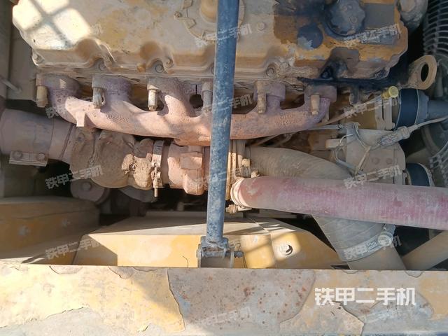 发动机室（上车部件）