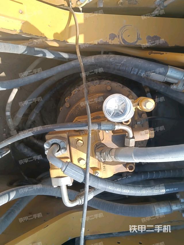 回轉(zhuǎn)馬達(dá)(上車(chē)部件) 回轉(zhuǎn)馬達(dá)(上車(chē)部件)