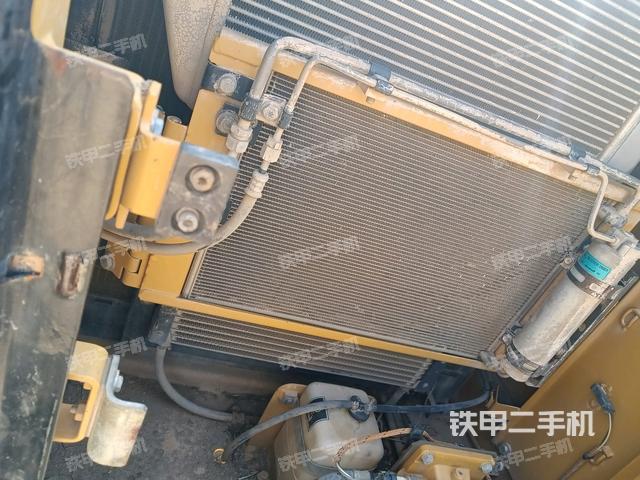 散热器正面（大件舱室）