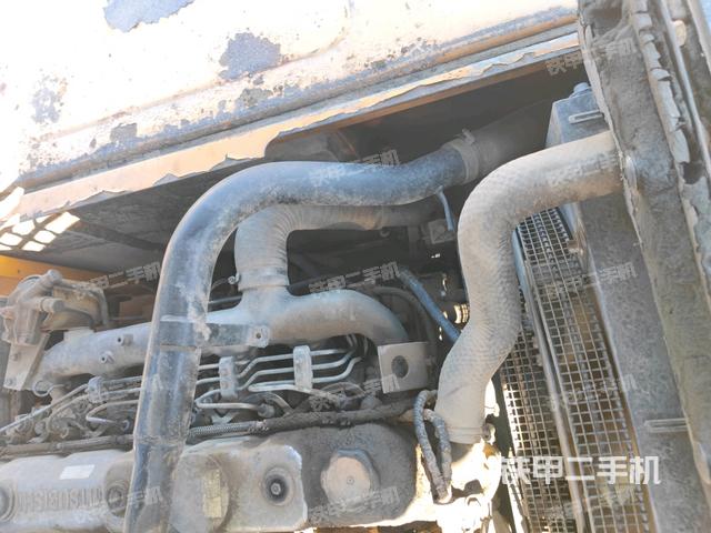 氣門室蓋螺絲特寫（上車部件）