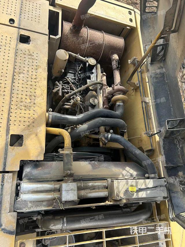 发动机整体俯视（整机外观）