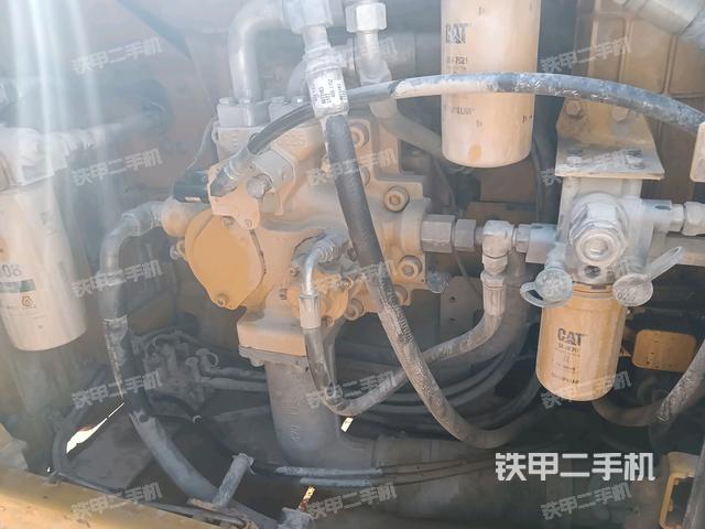 液壓泵室(大件艙室) 液壓泵室(大件艙室)