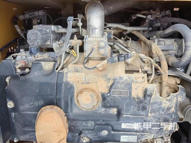 发动机整体俯视（整机外观）