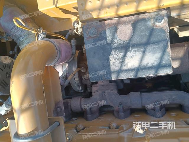 增壓器特寫(xiě)(上車(chē)部件) 增壓器特寫(xiě)(上車(chē)部件)