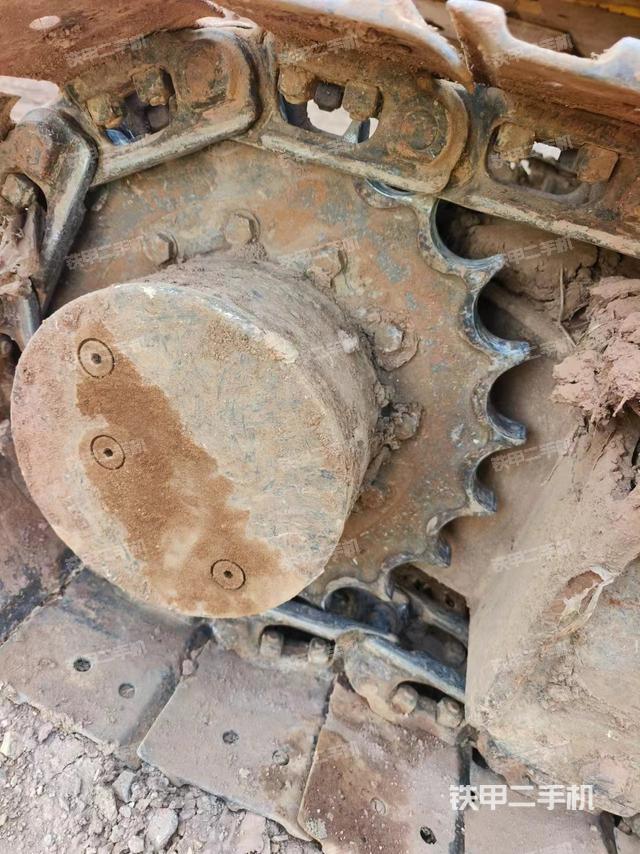 单侧履带整体（整机外观）