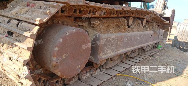 单侧履带整体（整机外观）