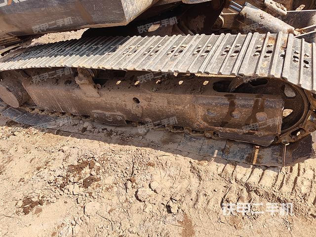 单侧履带整体（整机外观）