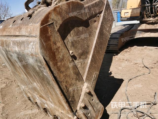 鏟斗45度（工作和回轉(zhuǎn)裝置）