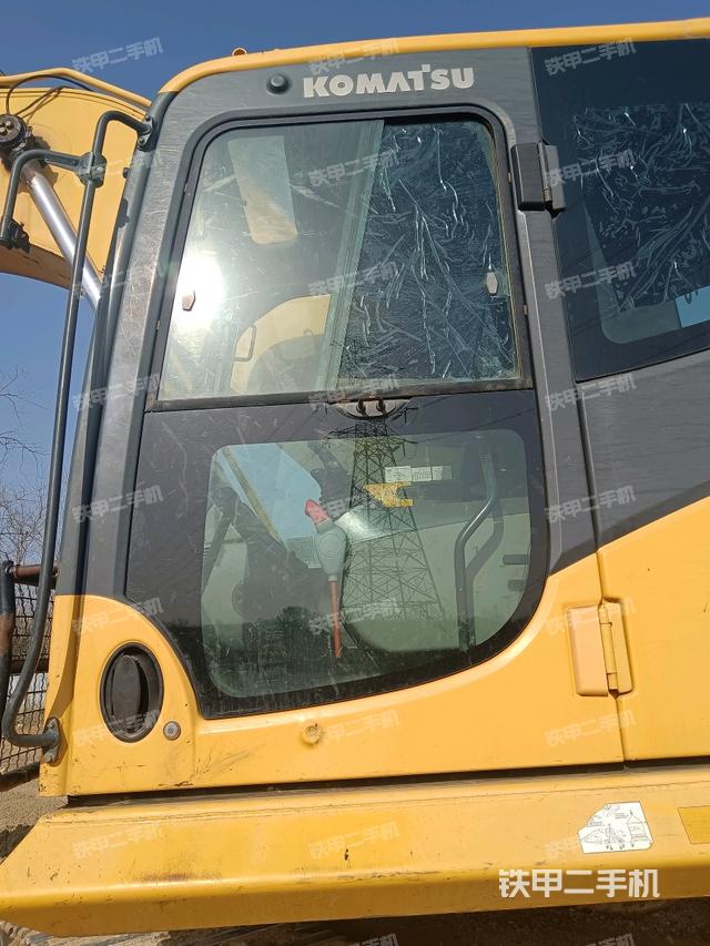 駕駛室正側(駕駛室部分) 駕駛室正側(駕駛室部分)