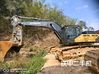 惠州现代R550LVS挖掘机实拍图片