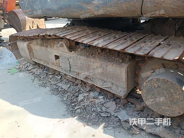 单侧履带整体（整机外观）