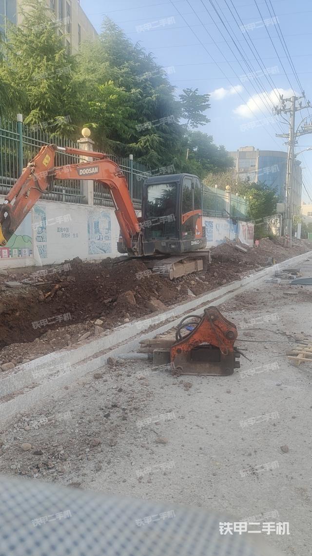 整机右后45°（整机外观）