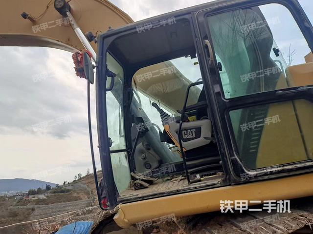 驾驶室整体（整机外观）