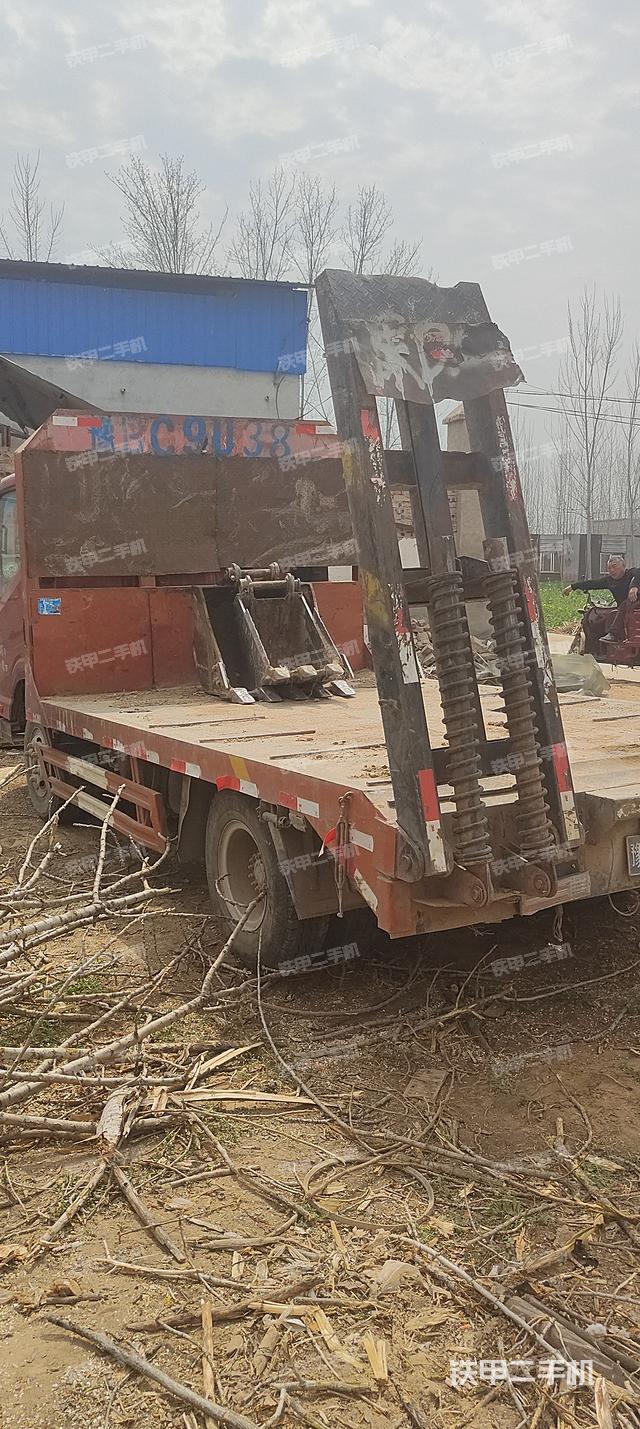 整机右后45°（设备外观及核心部件）