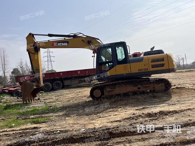 徐工XE200DA挖掘机