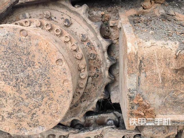 单侧履带整体（整机外观）