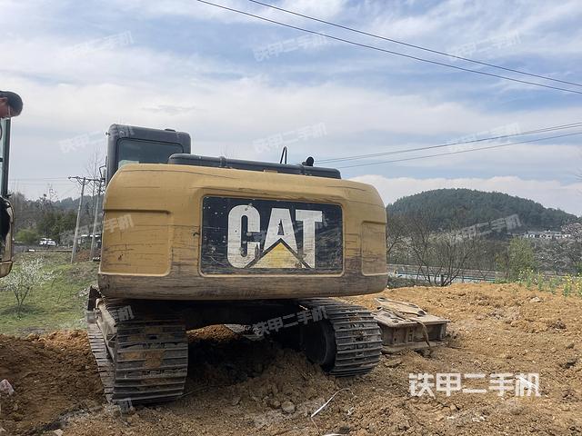 驾驶室顶部（整机外观）