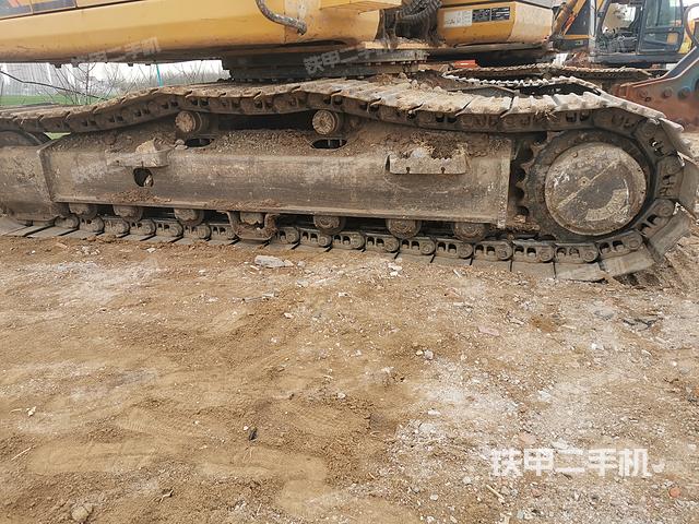 单侧履带整体（整机外观）