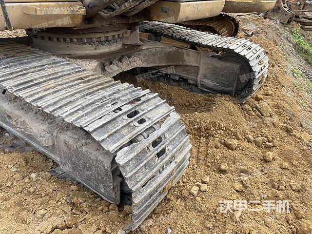 单侧履带整体（整机外观）