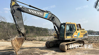 武汉市出售 沃尔沃 EC210B 挖掘机