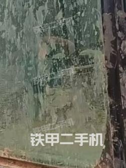 后窗玻璃角標(biāo)（駕駛室部分）