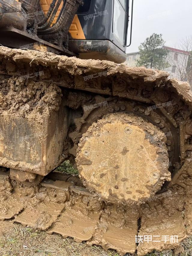 单侧履带整体（整机外观）