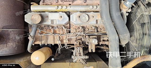 发动机整体俯视（整机外观）