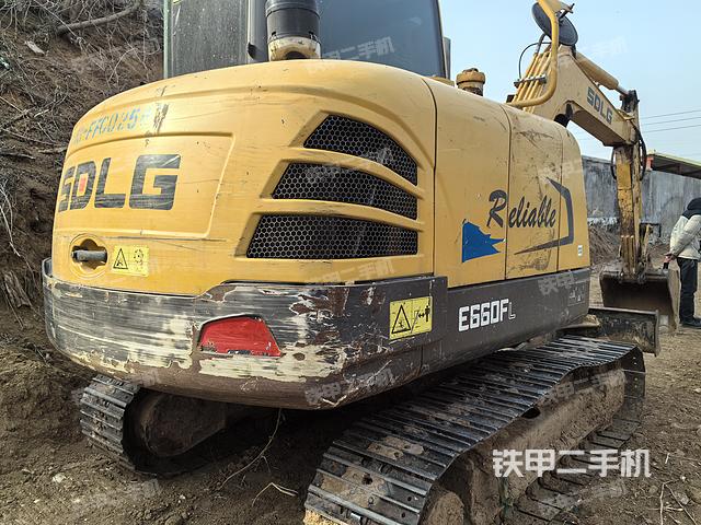 整机右后45°（整机外观）