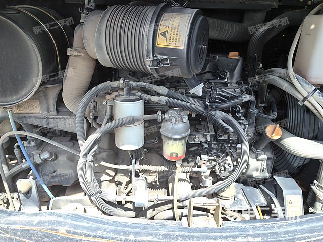 发动机整体俯视（整机外观）