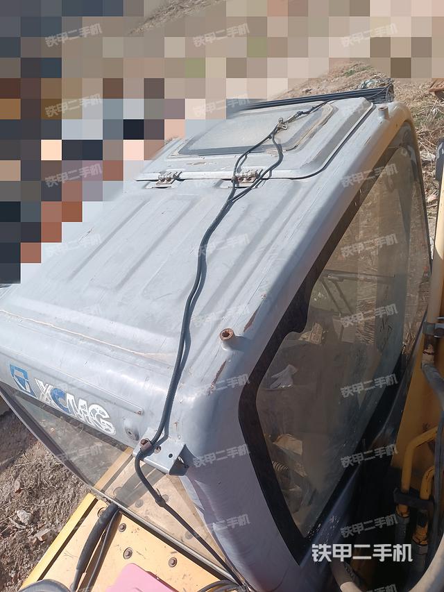 驾驶室顶部（整机外观）