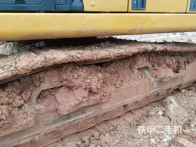 右側(cè)行走馬達(dá)蓋板（行走機(jī)構(gòu)）